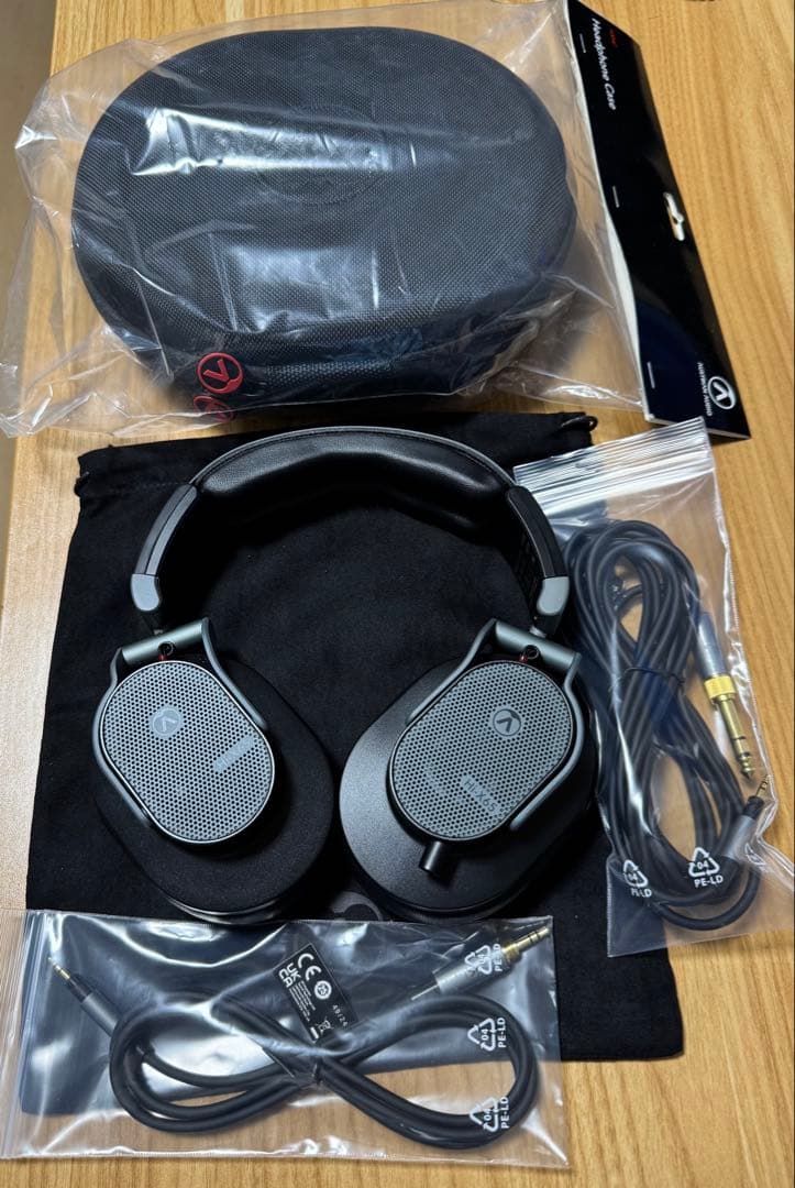 Austrian Audio Hi-X65＋専用ケース