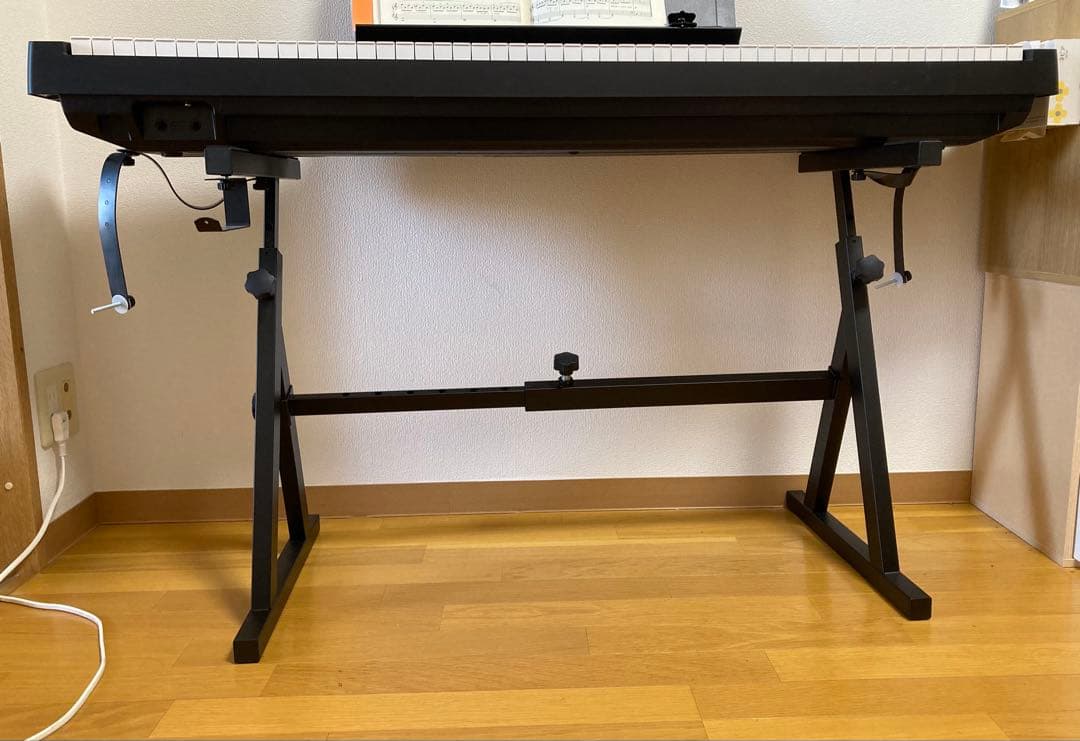 美品　Donner Ｚ型スタンド　電子ピアノ・キーボード用