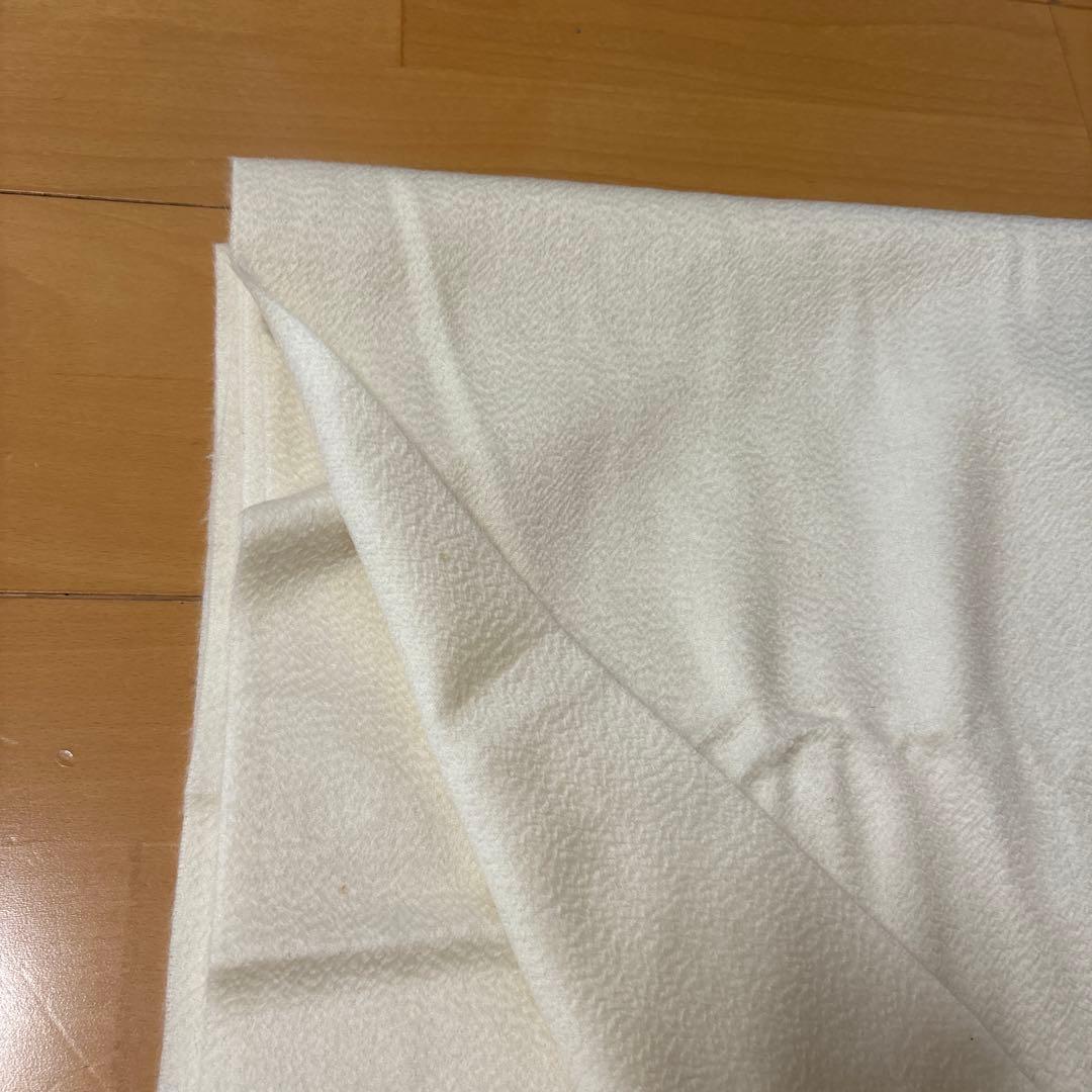 東武百貨店購入　ナチュラルベーシック　白　カシミヤストール