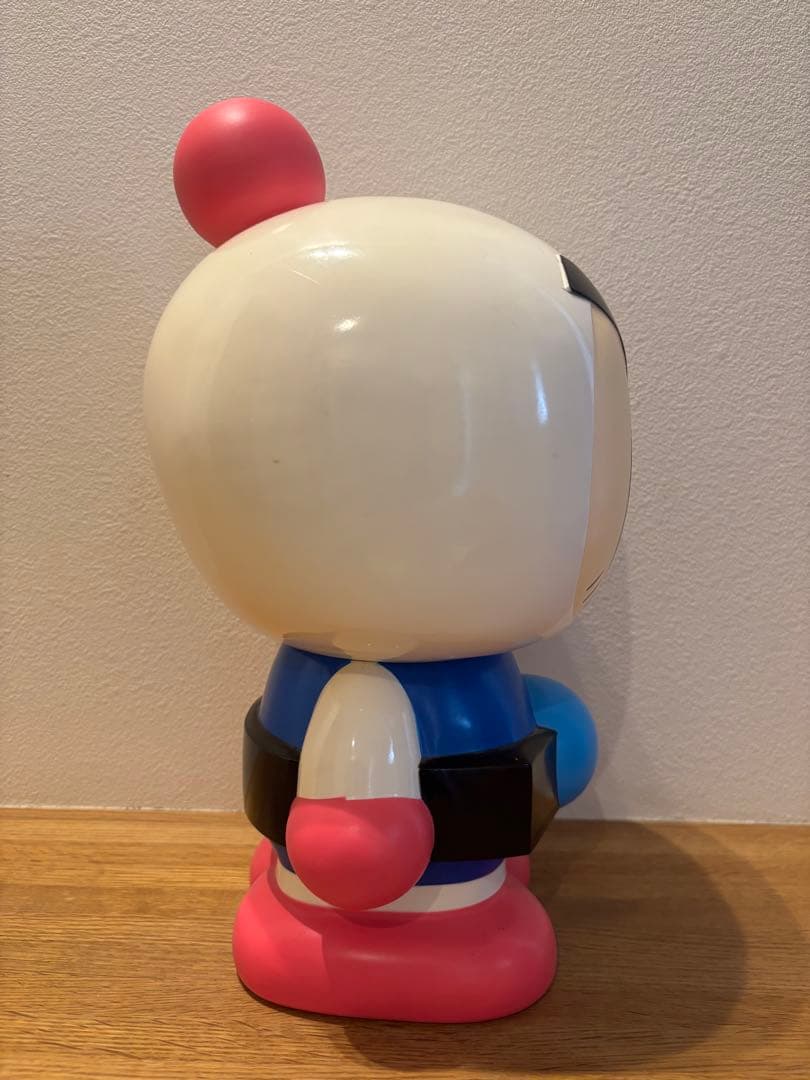 ボンバーマン　ソフビ貯金箱　約32㎝