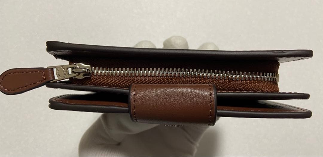【新品未使用】COACH コーチ 二つ折り財布 ブラウンCR791