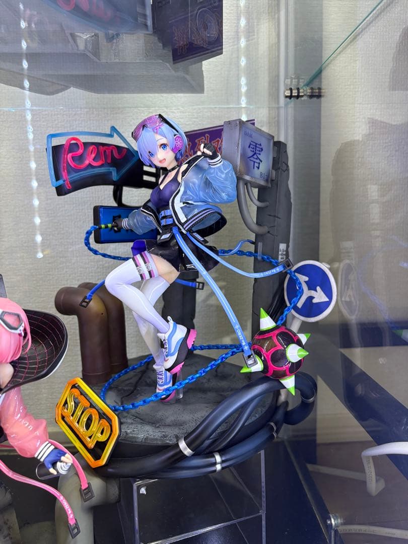 リゼロ　渋谷スクランブルフィギュア　レム　ラム Neon city ver.