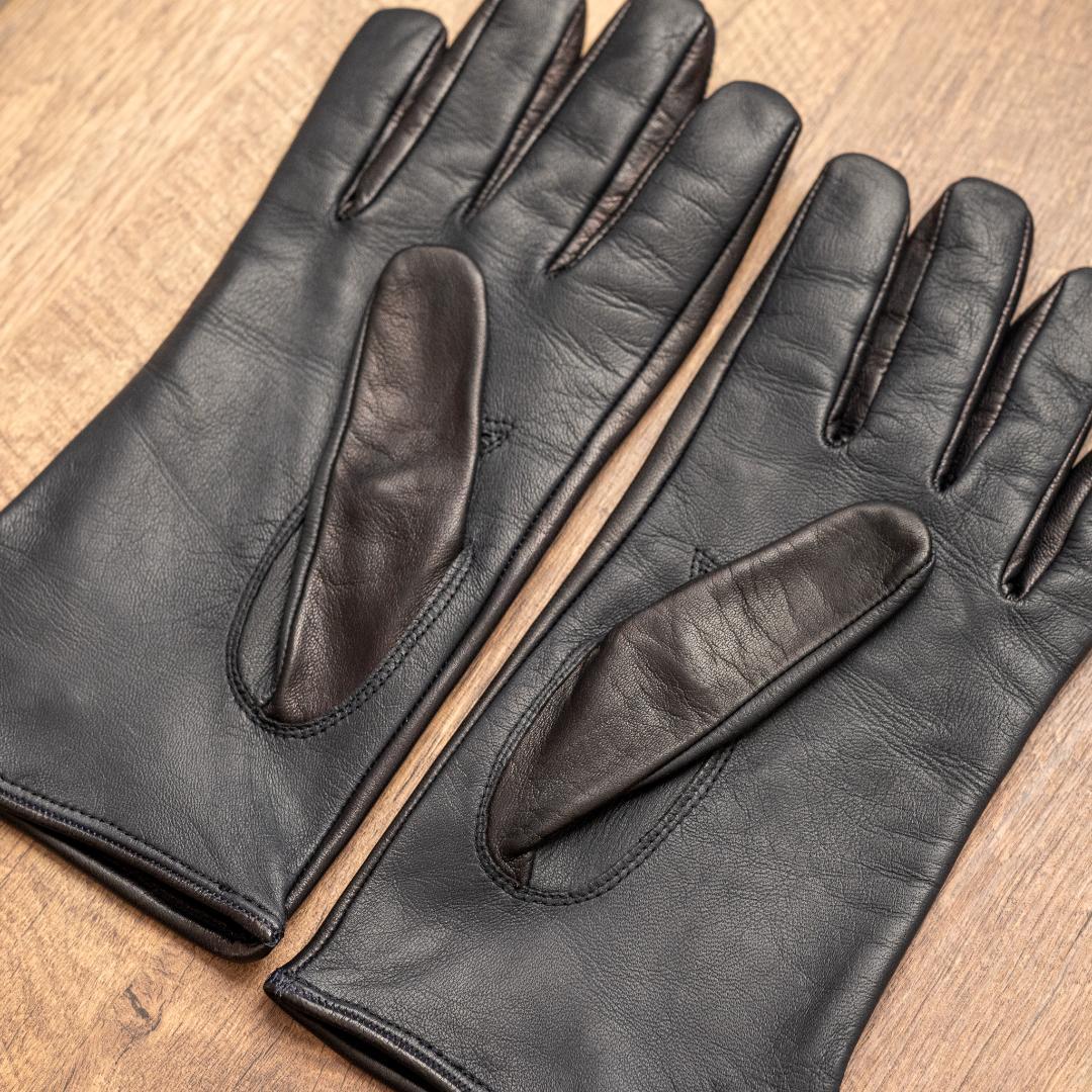 イタリア製 美品 BARNEYS NEWYORKレザーグローブ 手袋 黒 紺