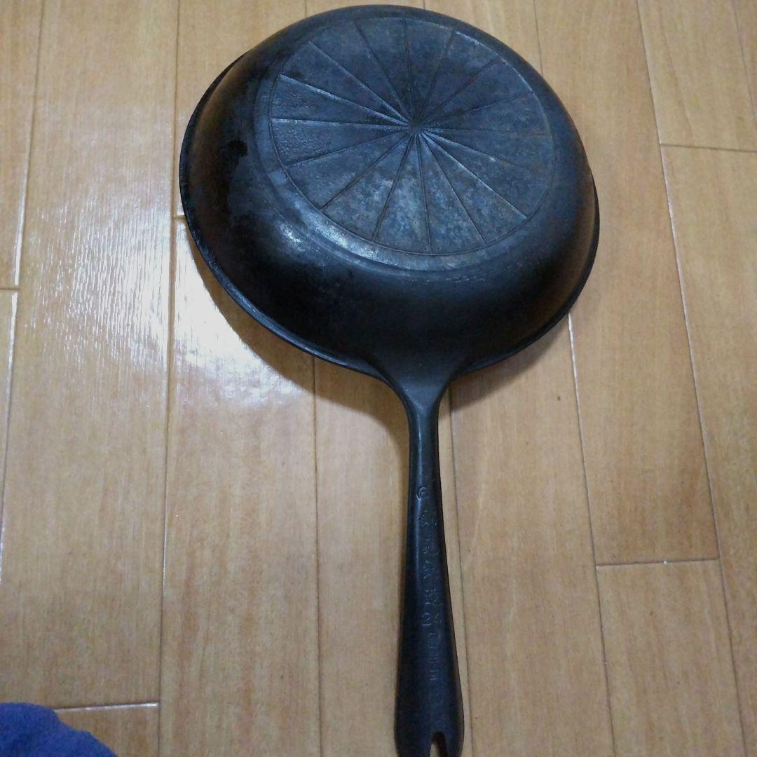 錦見鋳造魔法のフライパン