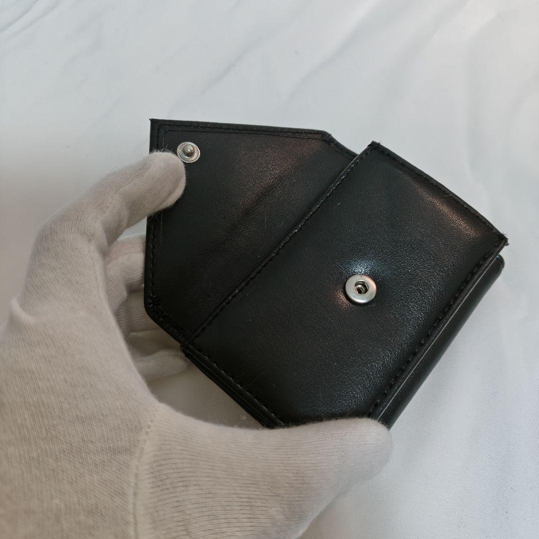 美品 ヴィヴィアンウエストウッド　3つ折り財布　レター型　オーブ　黒