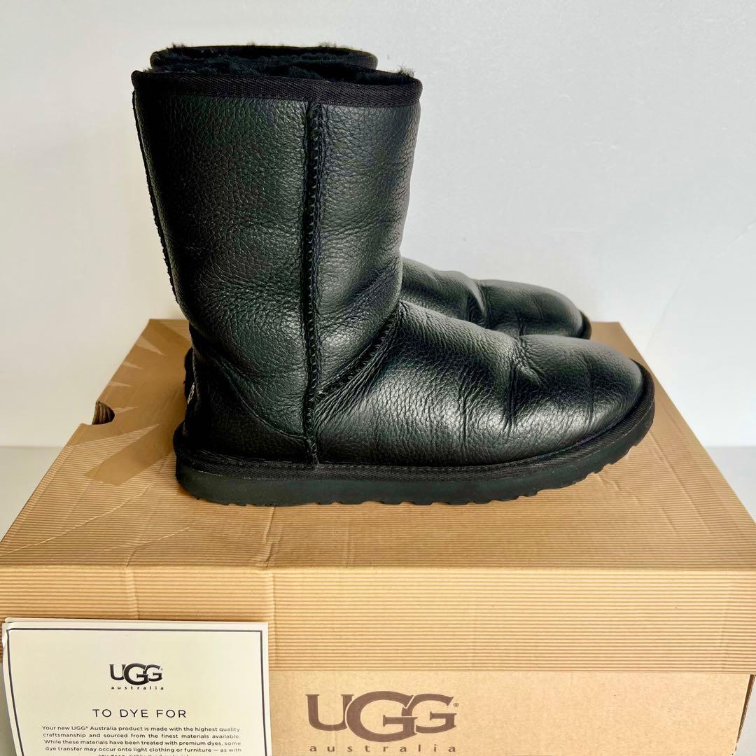 UGG ブラック レザー ムートンブーツ クラッシック ショートサイズ7