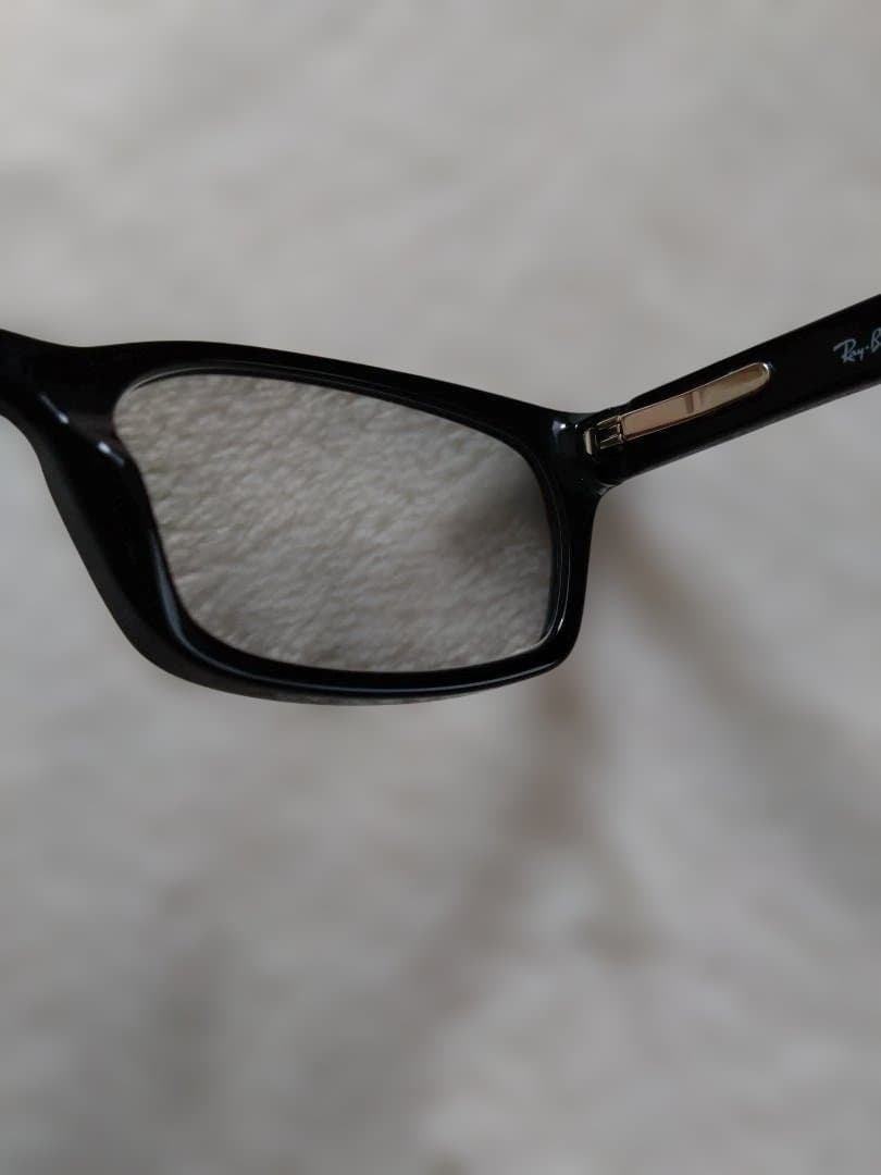 Ray-Ban RB 5017A ブラックサングラス