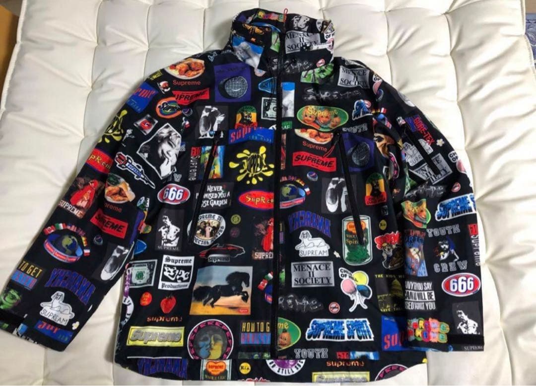伊*ニ様 supreme ステッカーロゴ　ナイロンジャケット、パンツセット