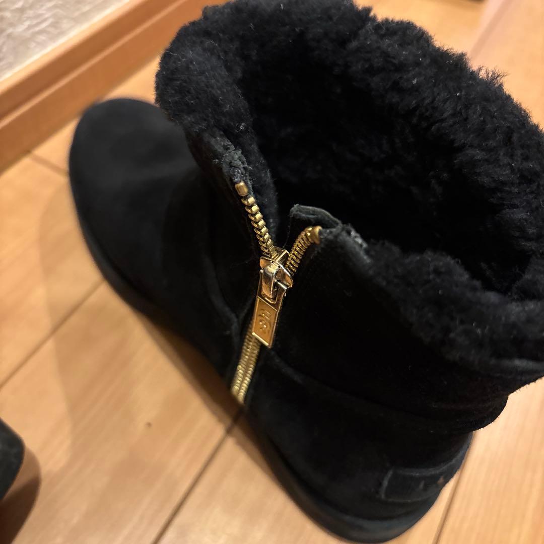 UGG ムートンブーツ　ブラック24.0