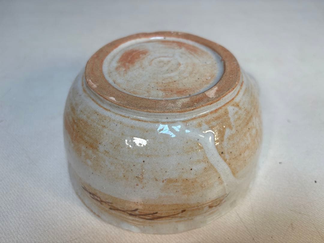 陶器製　片口鉢