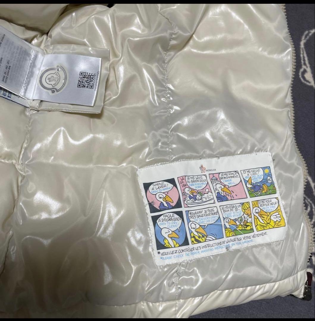 MONCLER オフホワイトダウンベスト
