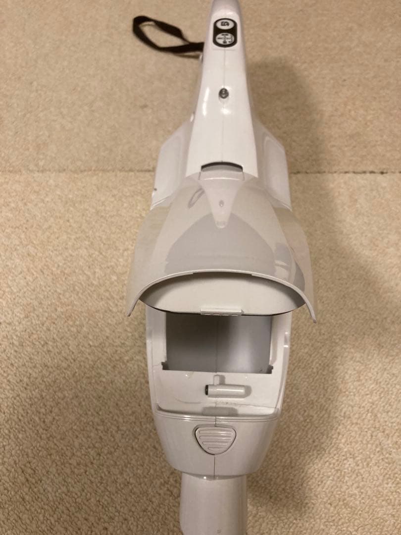 マキタ充電式スティッククリーナー CL107FD 充電器とバッテリー付
