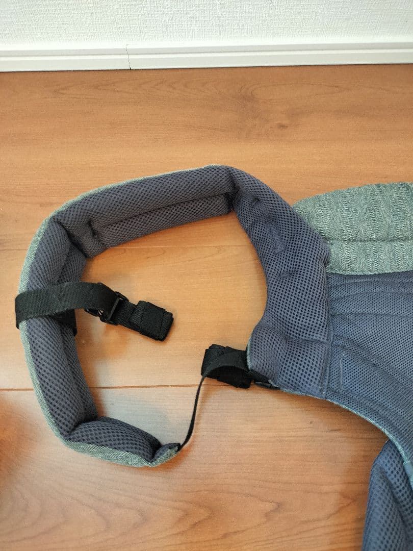 【美品】Ergobaby OMNI 360 エルゴベビー 抱っこひも グレー