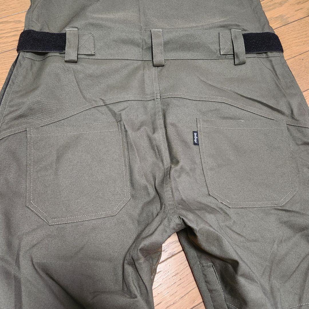 【美品】ネームレスエイジ　ビブパンツ　アーミーLサイズ
