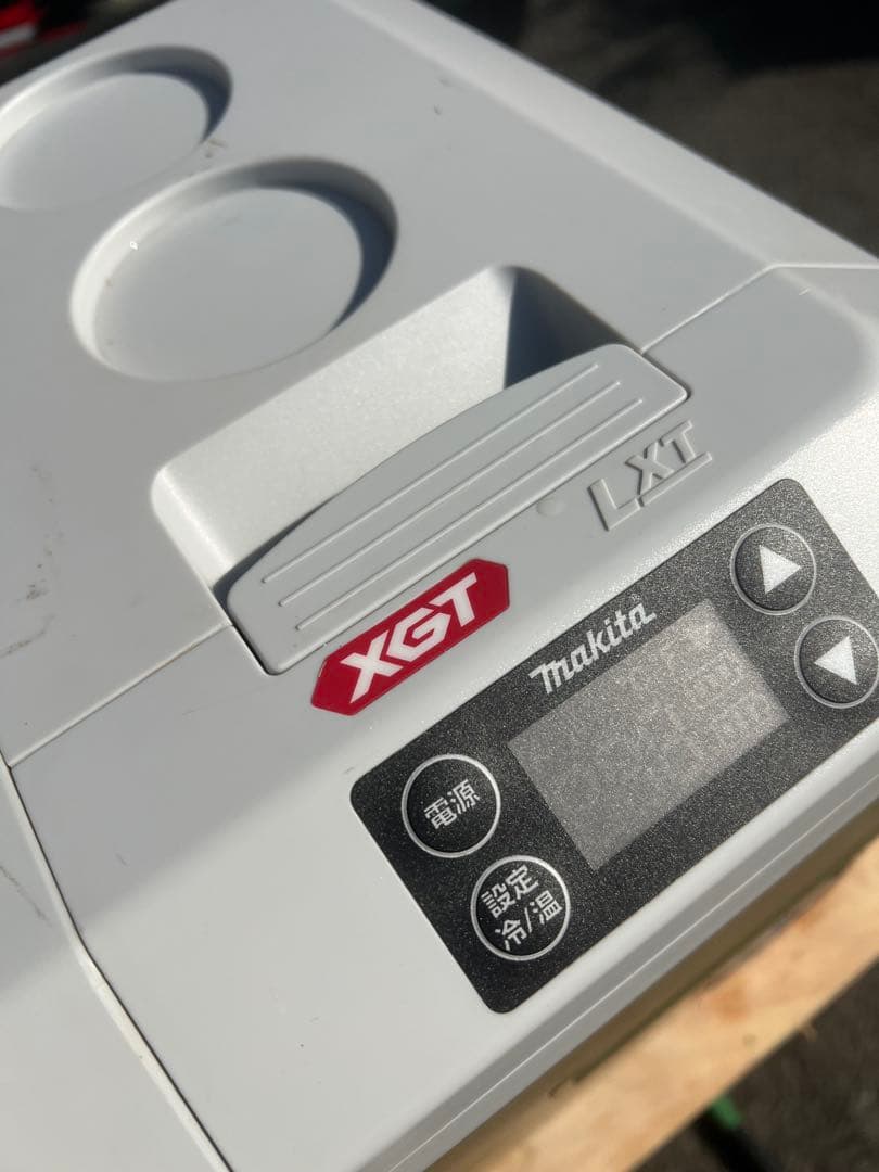 使用回数少 Makita 冷温庫 CW001G 20L