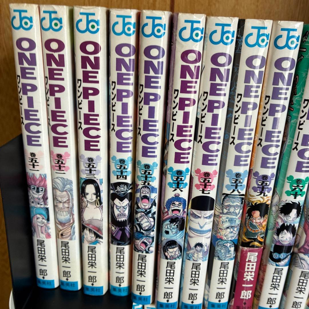 ONE PIECE 全巻セット １巻〜１１４巻＋関連本１０巻 （100巻以上初版
