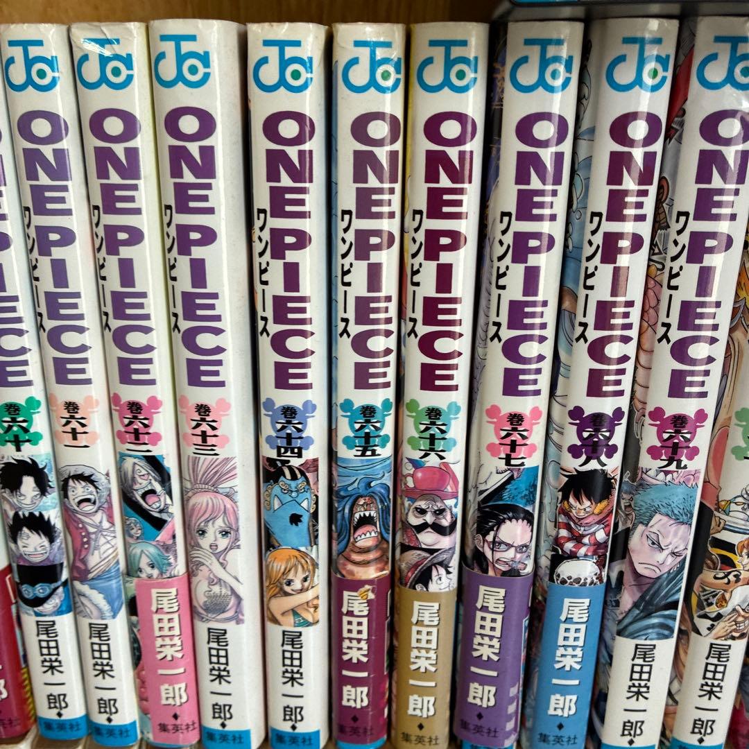 ONE PIECE 全巻セット １巻〜１１４巻＋関連本１０巻 （100巻以上初版