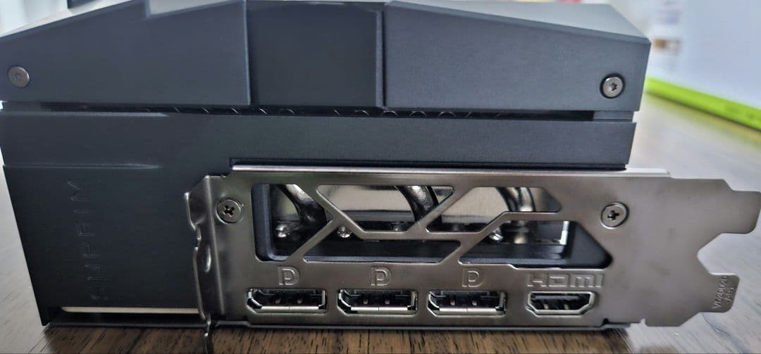 グラフィックボード・グラボ・ビデオカード GeForce RTX 5090 MSI SUPRIM