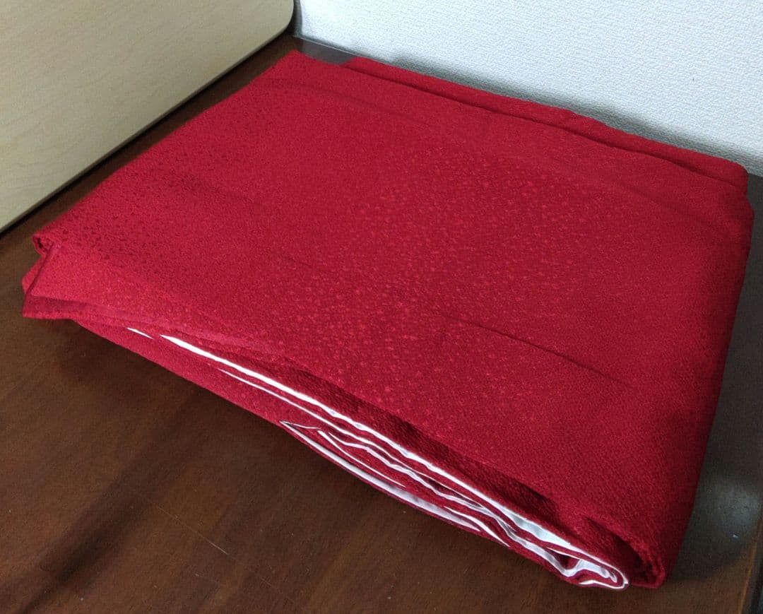 正絹　振袖　単品　赤系　和柄