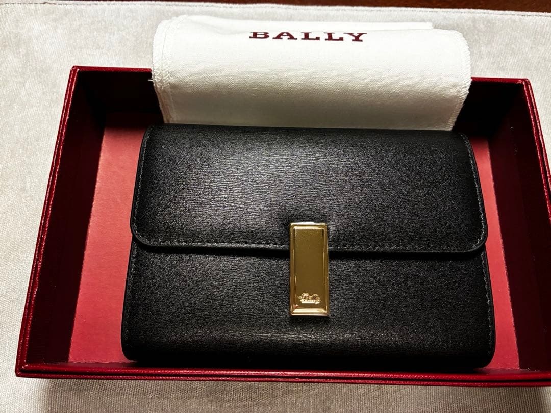 【新品】BALLY バリー EWOODY.O コンパクト財布 付属品箱、保存袋付