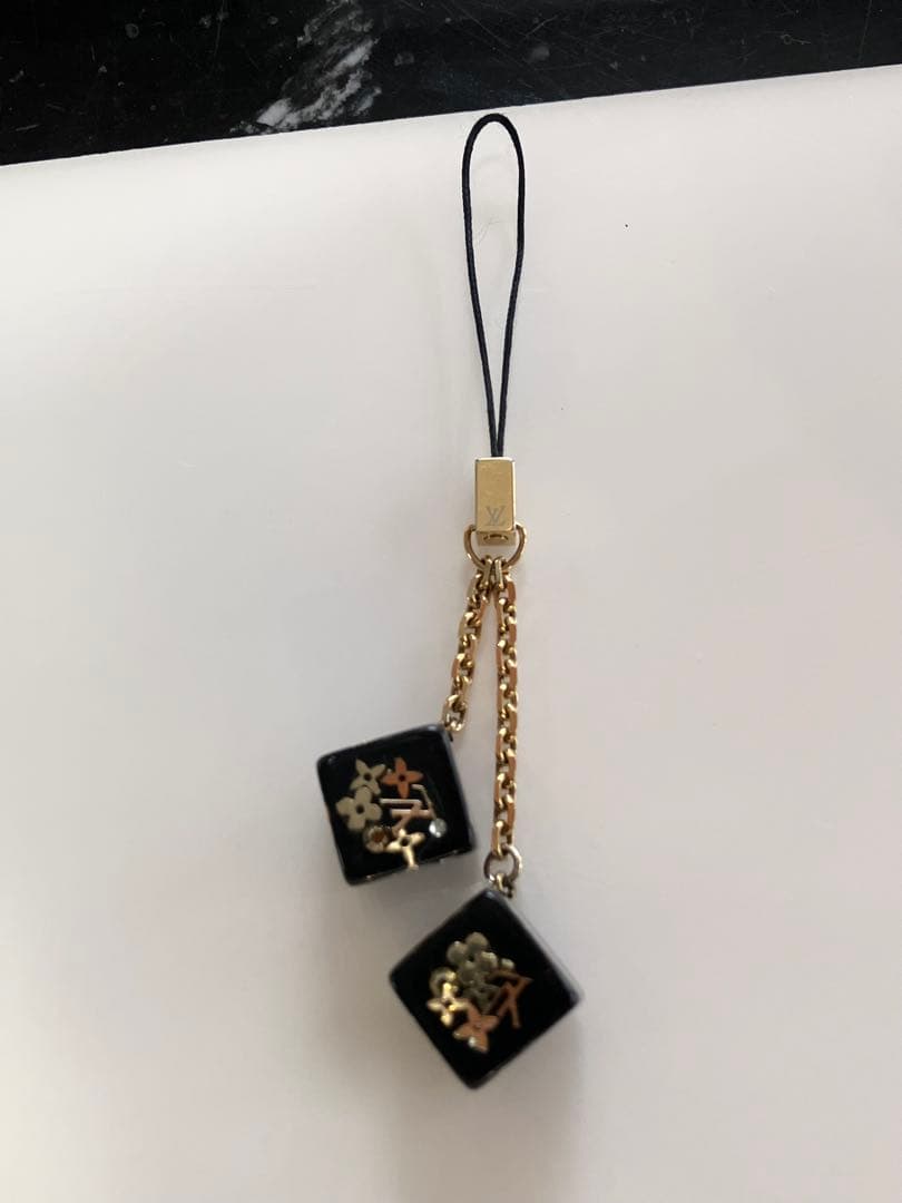 ルイヴィトン アクセソワール　テレフォンヌ　ストラップ　チャーム　ブラック