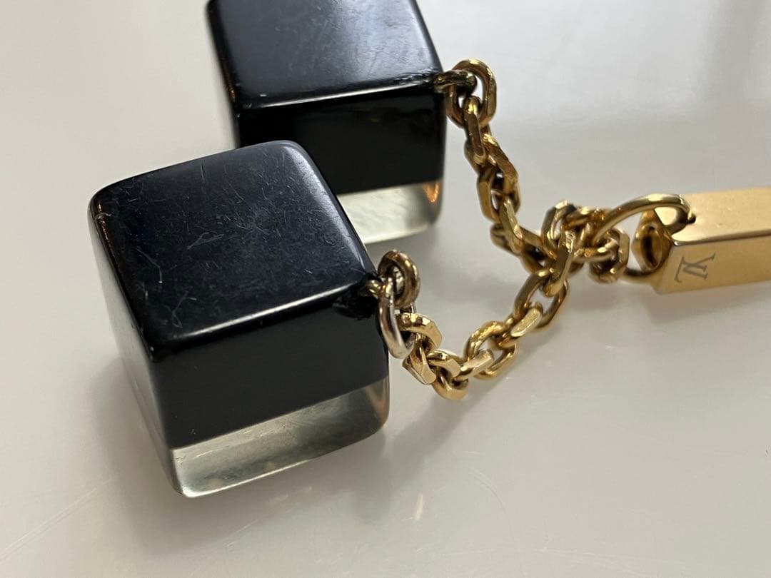 ルイヴィトン アクセソワール　テレフォンヌ　ストラップ　チャーム　ブラック