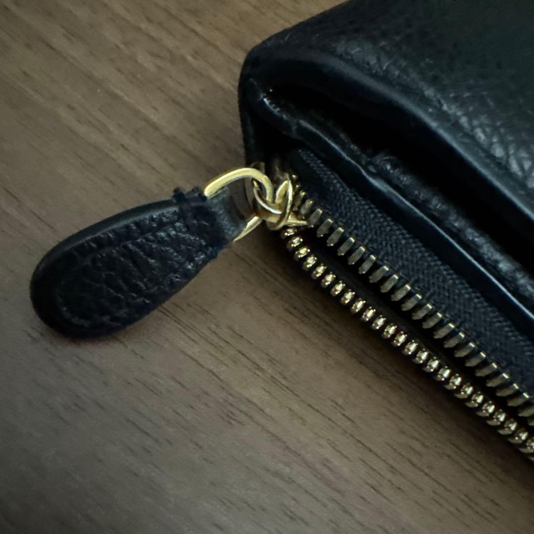 BALENCIAGA ブラックレザー ラウンドファスナー二つ折り財布　メンズ
