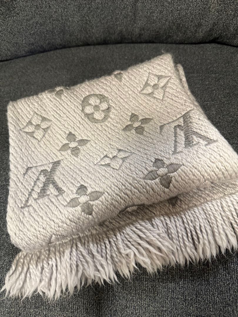 Louis Vuitton モノグラムマフラー
