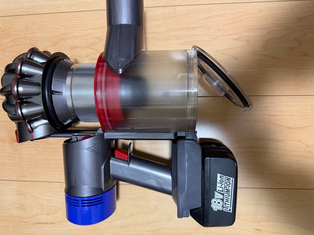 ダイソン V7 SV11 ハンディクリーナー