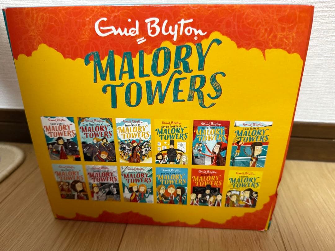 Malory Towers 12冊エニッド・ブライトン作　女の子向け　洋書12冊
