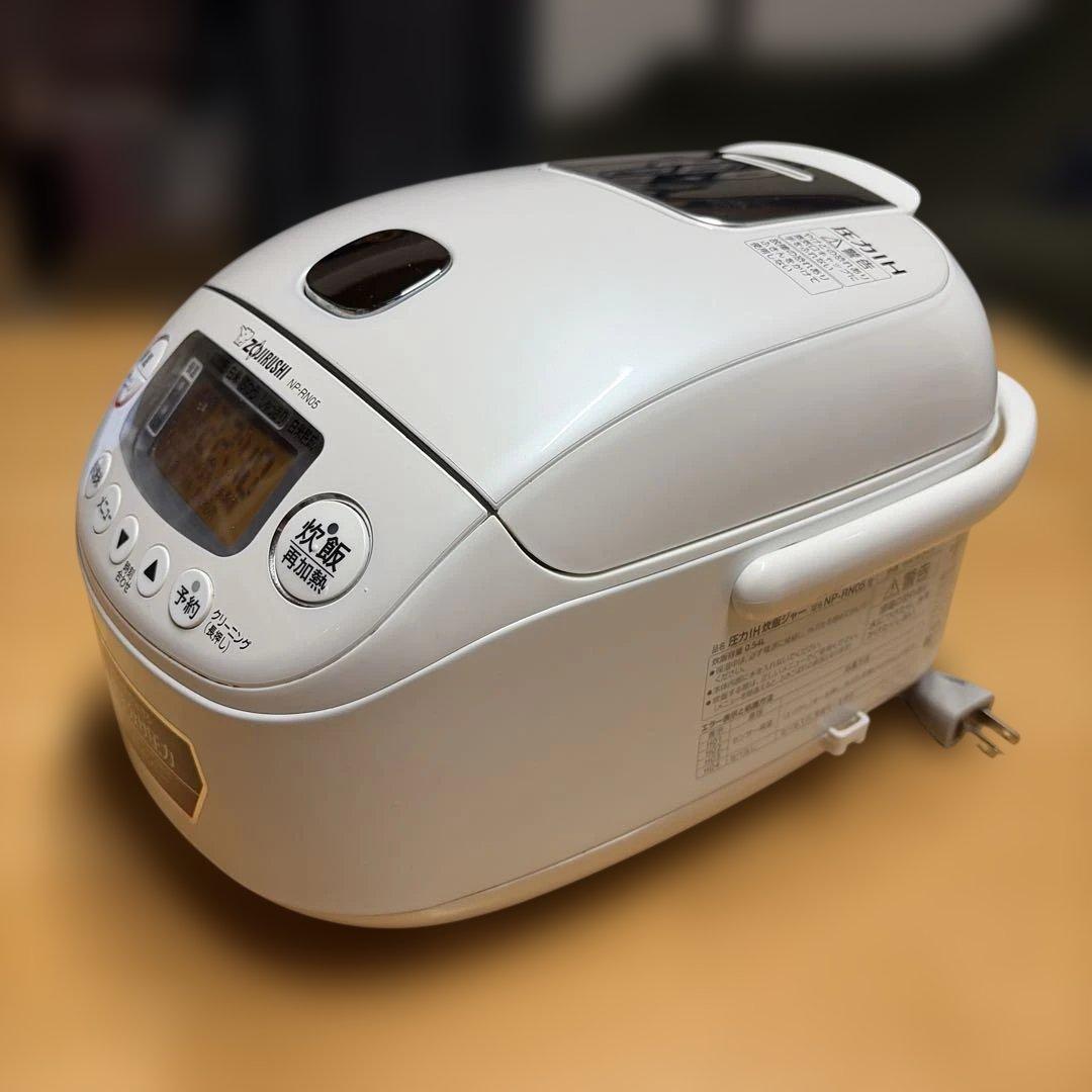 ZOJIRUSHI 象印 NP-RN05 炊飯器 3合炊き 2023年製