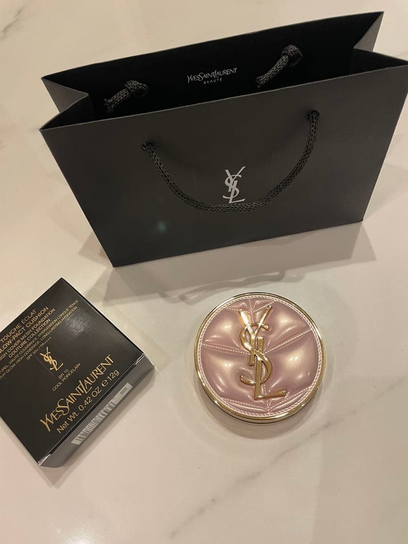 【限定ケース】YSL ラディアントタッチグロウパクト BR10【サンプル付き】