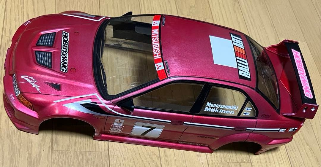 タミヤTT-02ボディ付きシャーシ