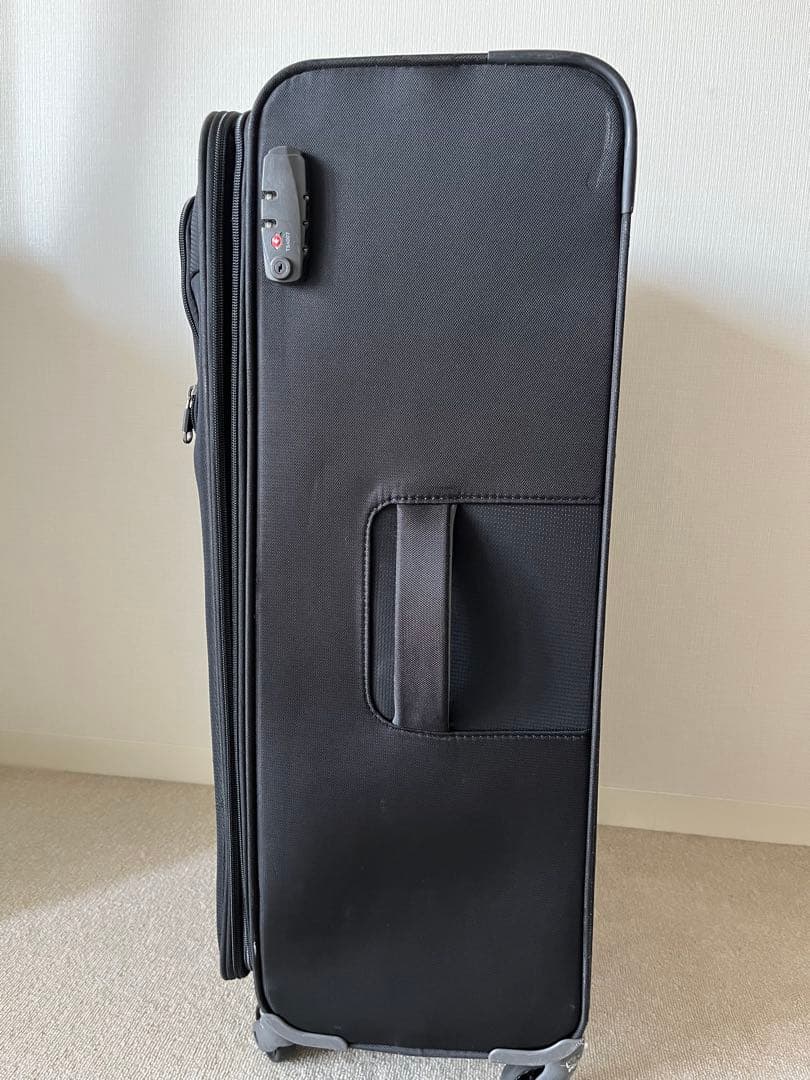 Samsonite ブラック キャリーケース