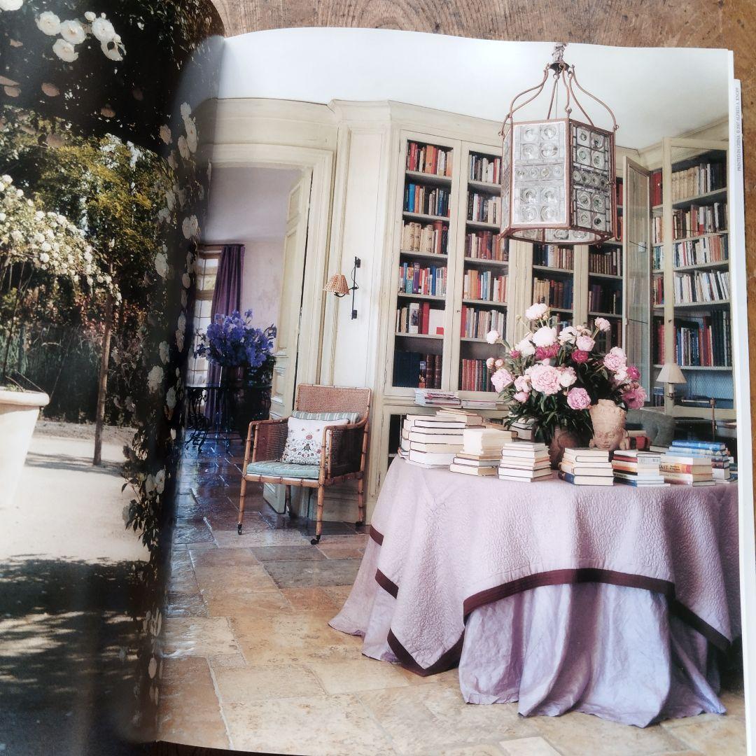 VOGUE LIVING HOUSES GARDENS PEOPLE　洋書