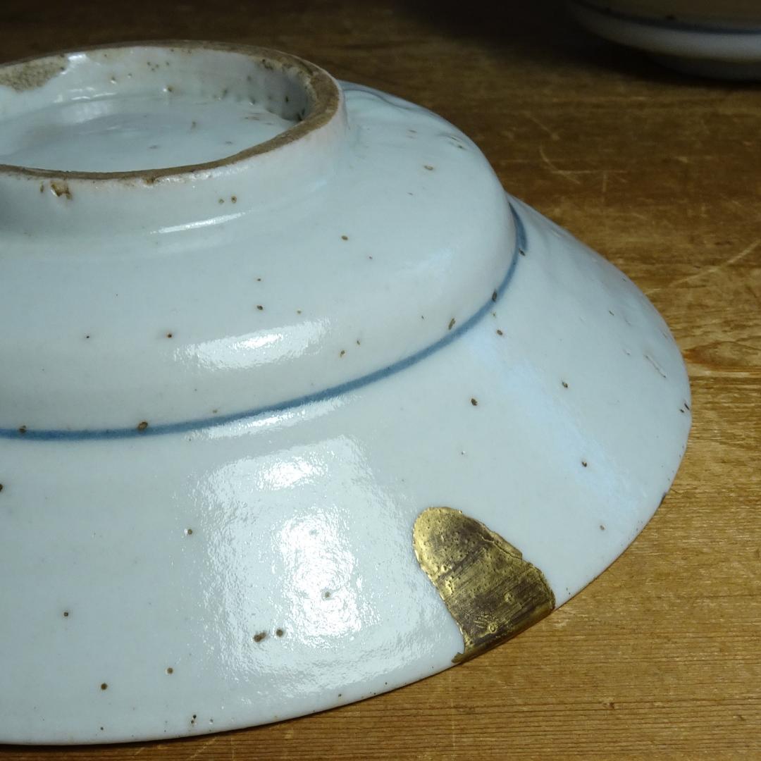 染付け　中皿　２つ　直径：17.5cm　1つに直しあります。　唐物　中国古玩？
