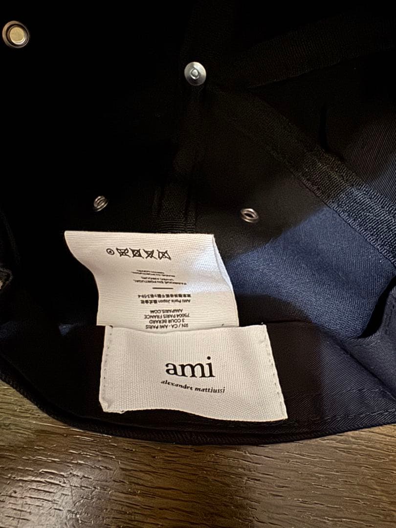AMI PARIS スナップバックキャップ