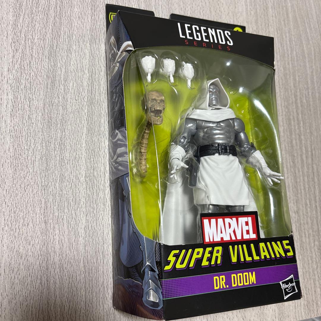マーベルレジェンド　ドクター・ドゥーム　アベンジャーズ　ファンタスティックフォー