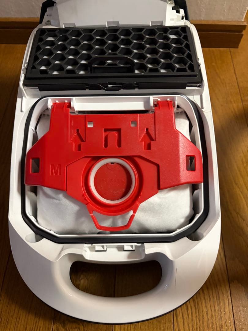 ミーレ 掃除機 Compact C1 正規品 箱付