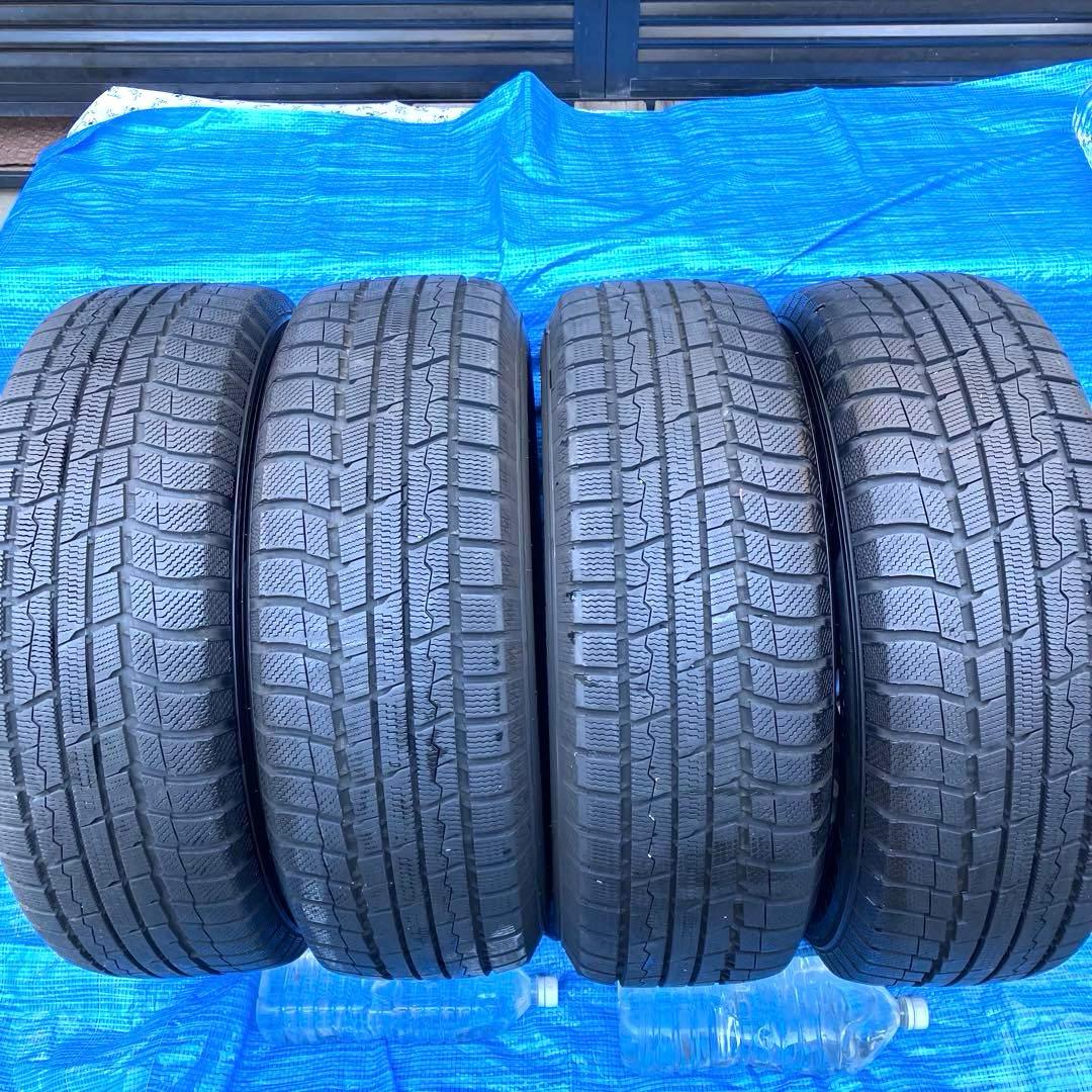 社外品　スタッドレスタイヤ　ホイールセット　215/65R16 ✨2022年製✨