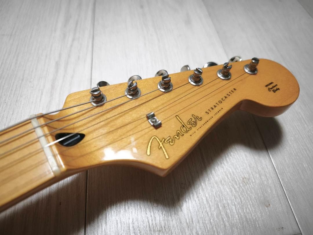 ギター Fender JAPAN STRATOCASTER