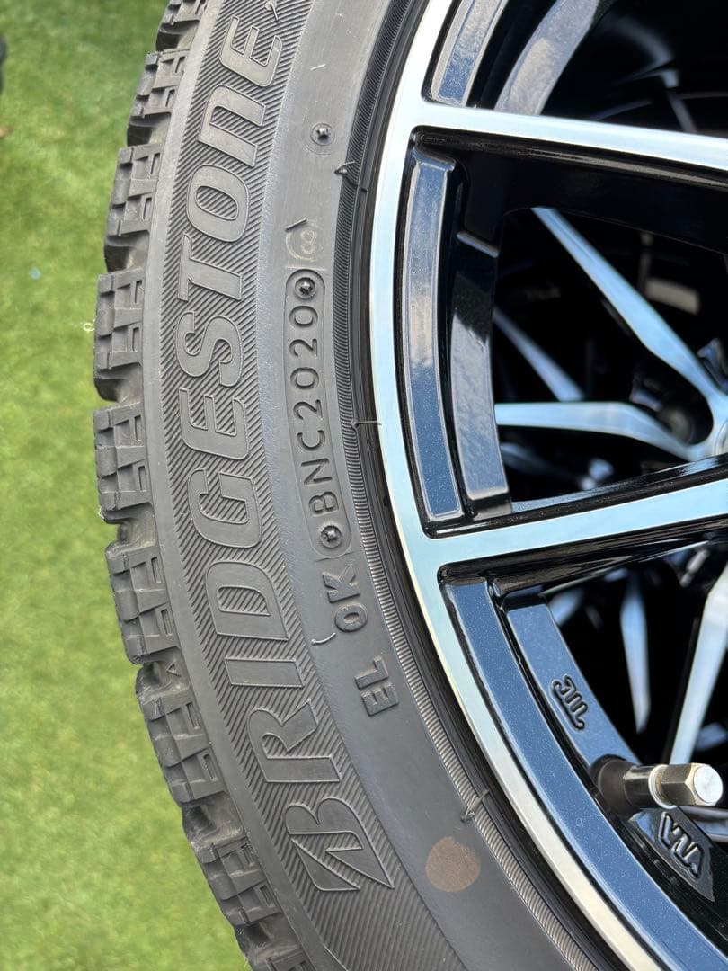 17インチ スタッドレスタイヤ ホイールセット　215/45 R17 87S