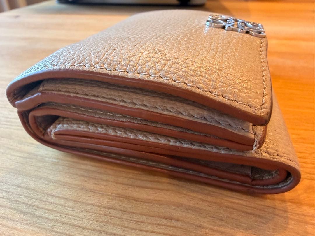 小物 LOEWE Anagram Trifold Wallet