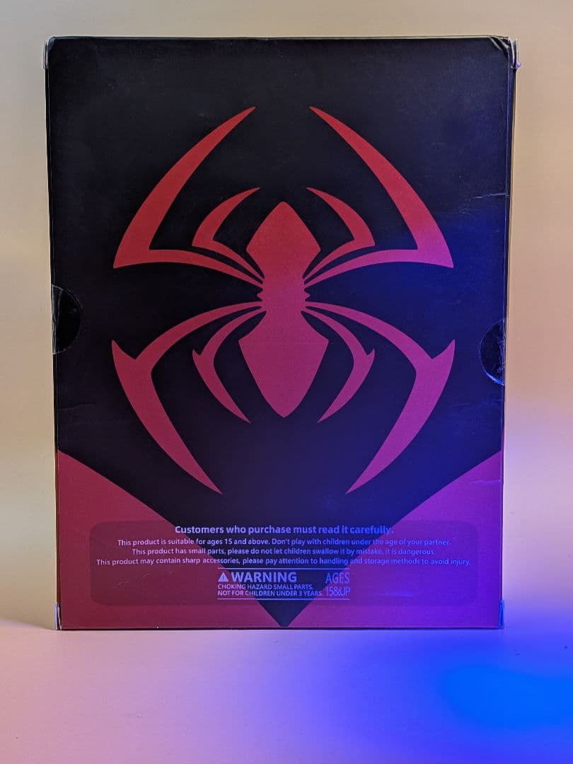 新しい未開封 MESS TOYS製のスカーレット・スパイダーケイン