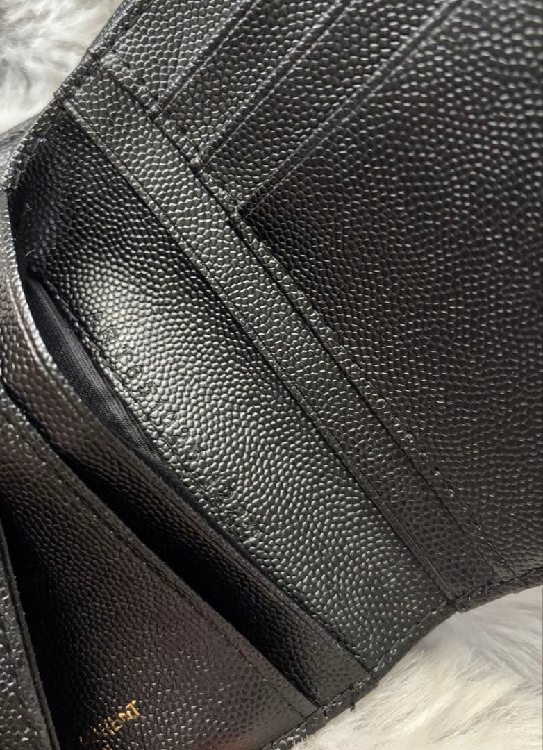 ✨*❗様 SAINT LAURENT ブラックレザー三つ折り財布