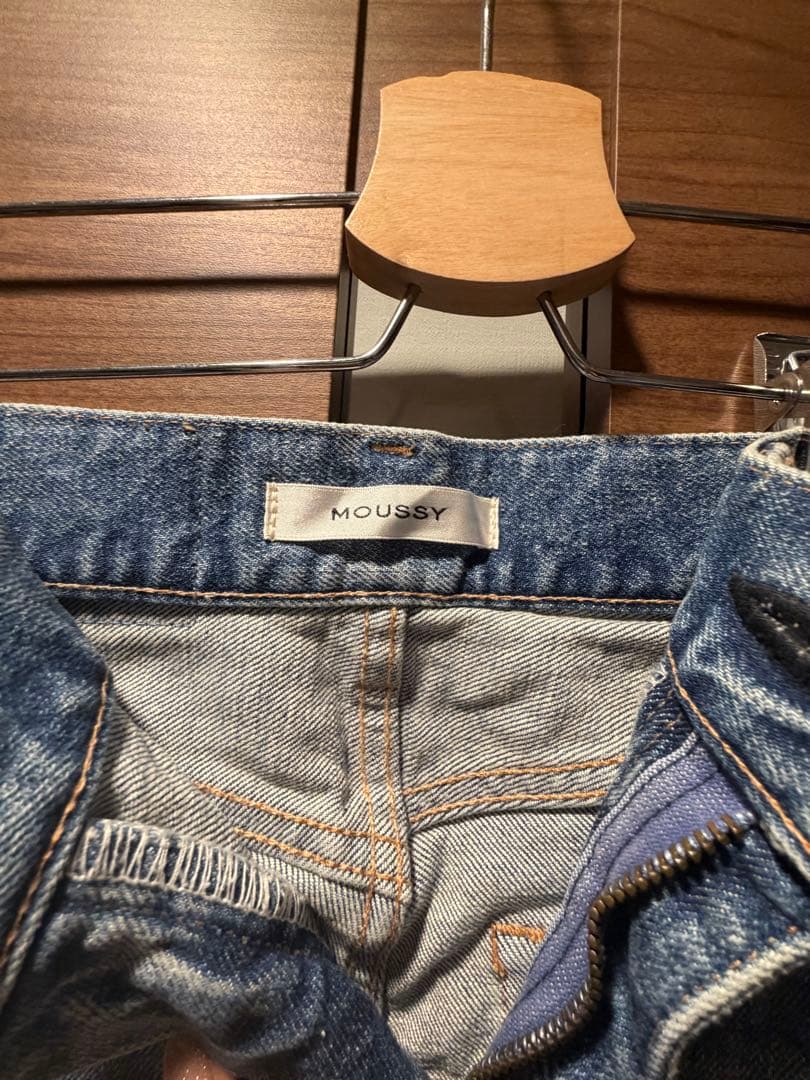 MOUSSY フレアデニム ブーツカットライトブルー