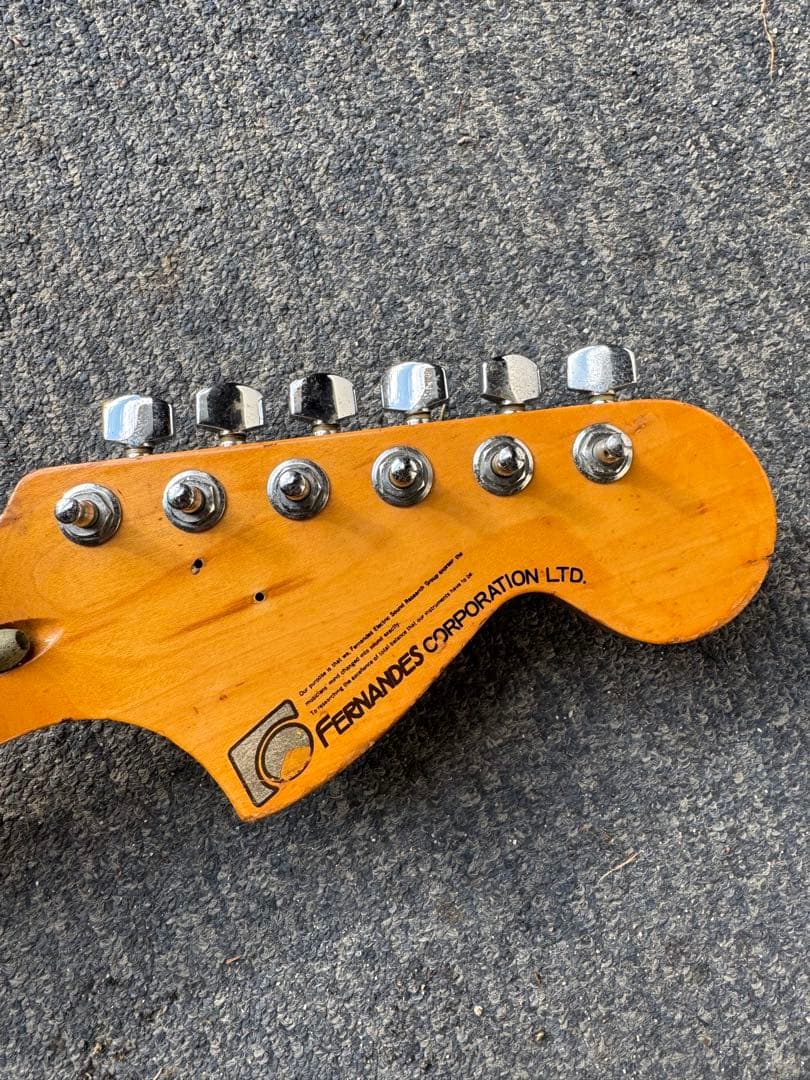 ギター FERNANDES