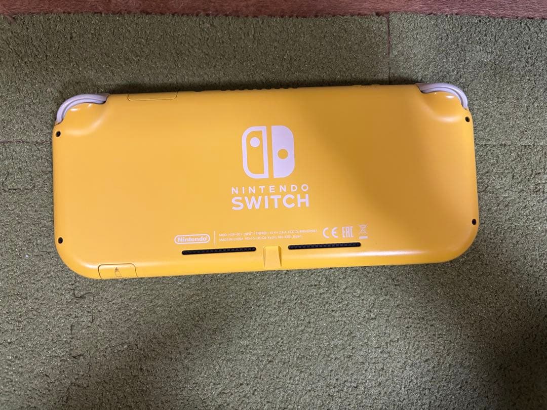 Nintendo(任天堂) Switch Lite イエロー