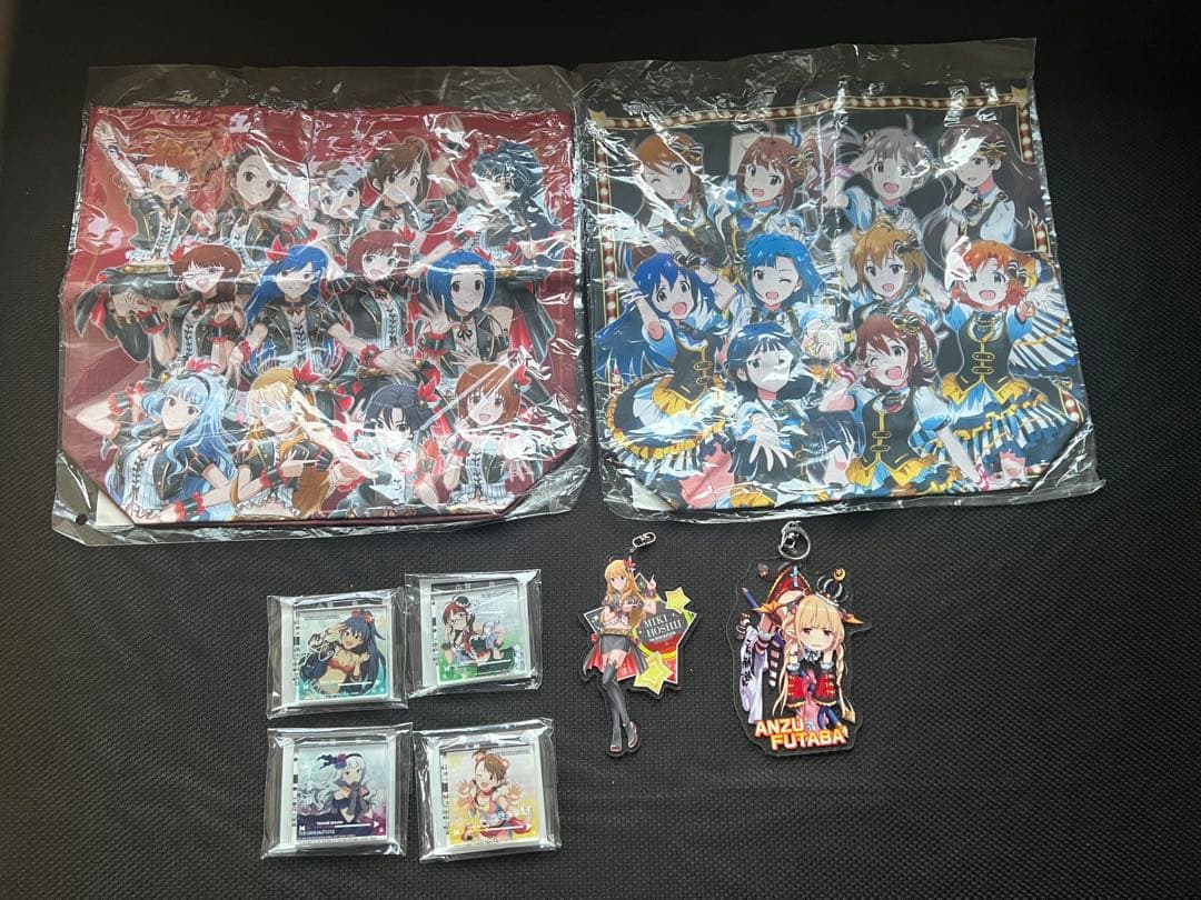 アニメ声優アイドルグッズ約1021個