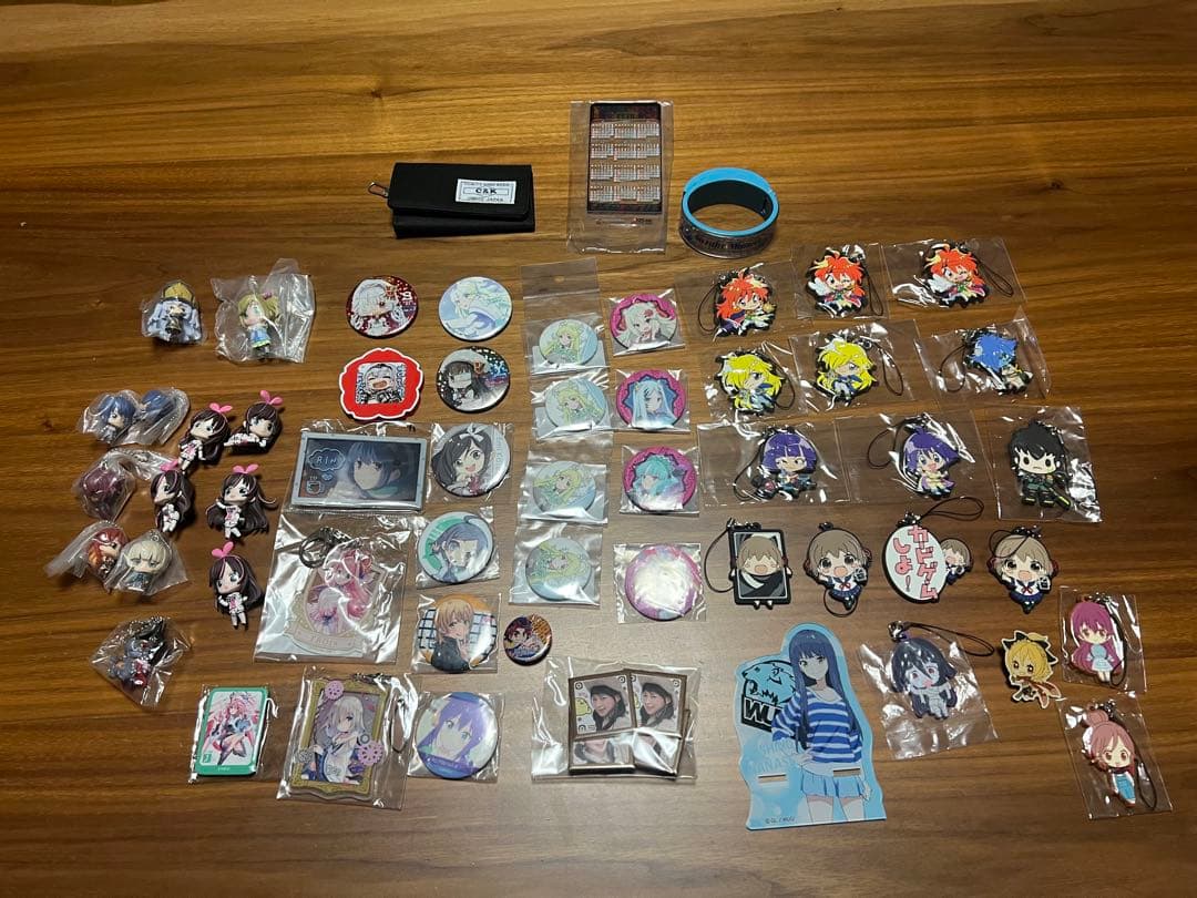 アニメ声優アイドルグッズ約1021個